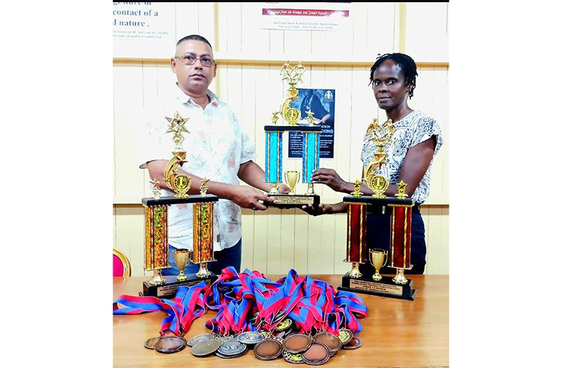 Regional Division 4‘C’ Regional Commander, Assistant Commissioner K. Pareshram, handed over the trophies and medals to Ms. Luna Goodings, General Secretary of the Association