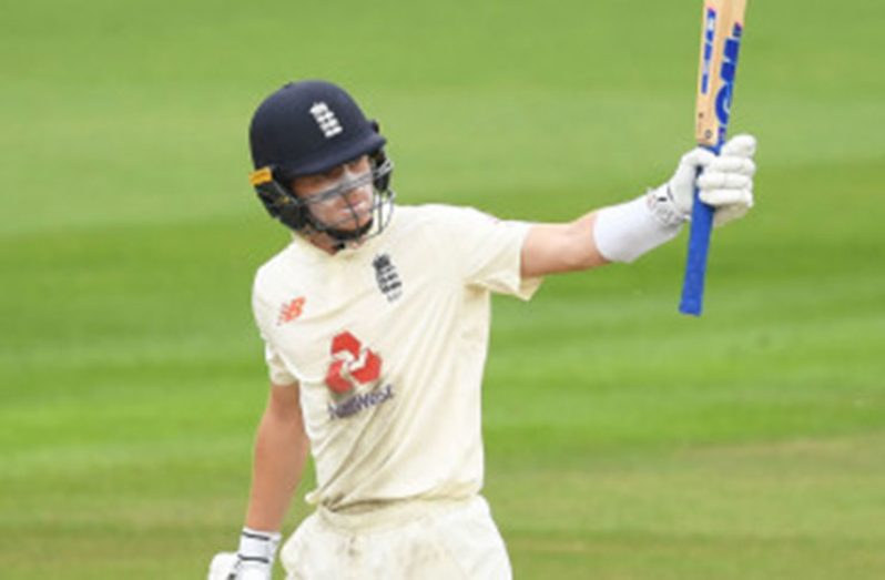 Ollie Pope acknowledges his half-century. (Getty Images)