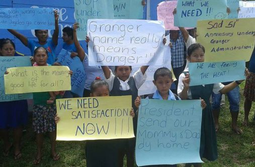 Residents of Chenapau, including children protest the arrests and detention of villagers on Sunday