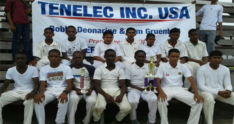 The winning RHT Farfan and Mendes team