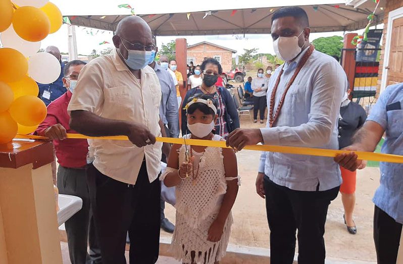 Minister of Local Government and Regional Development, Nigel Dharamlall, at the ribbon cutting ceremony to commission the new health centre in St. Ignatius