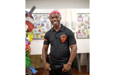 Artist, sign-language interpreter, and performer, Sean Thomas (Samuel Maughn Photo)