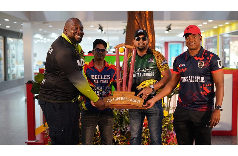 Representatives from the semi-finalists at the pre-match press conference held at Giftland Mall.