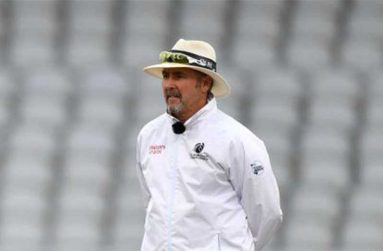 Umpire Chris Gaffaney