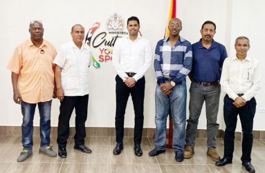 Minister Ramson (2rd left) with members of the GuyanaNRA executive
