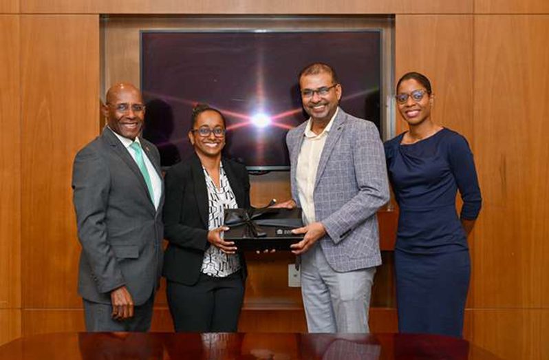 Foreign Secretary Robert Persaud, on Wednesday, met with the Minister of Industry, Investment and Commerce of Jamaica, Aubyn Hill, who is currently leading an Export and Investment mission in Guyana from May 12-25, 2024