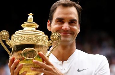 Roger Federer became the first man to win Wimbledon eight times in 2017