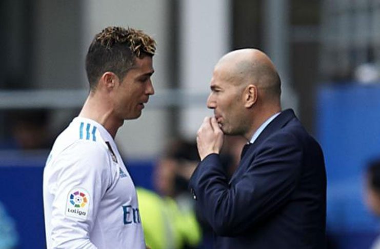 Ramon Calderon says Real Madrid have failed to recover from the close-season departures of Zinedine Zidane and Cristiano Ronaldo.