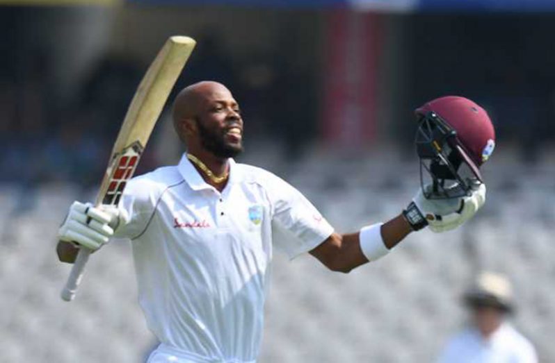 Roston Chase got to his fourth Test ton in the second over of the day to take Windies past 300.