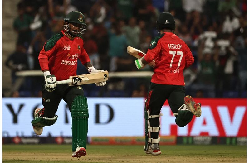 Litton Das and his Towhid Hridoy run between the wickets • Sep 11, 2025 • Getty Images