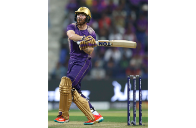 Phil Salt launches a six•Dec 18, 2025•CREIMAS/ILT20