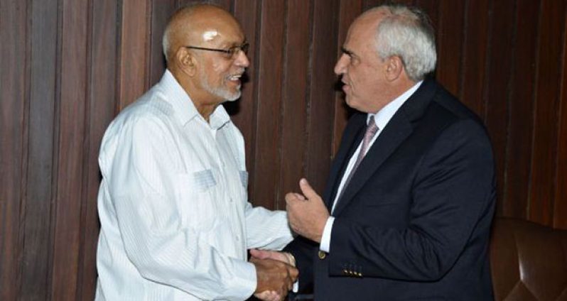 President Ramotar welcoming UNASUR Secretary-General, Dr. Ernesto Samper Pizano to the Office of the President yesterday