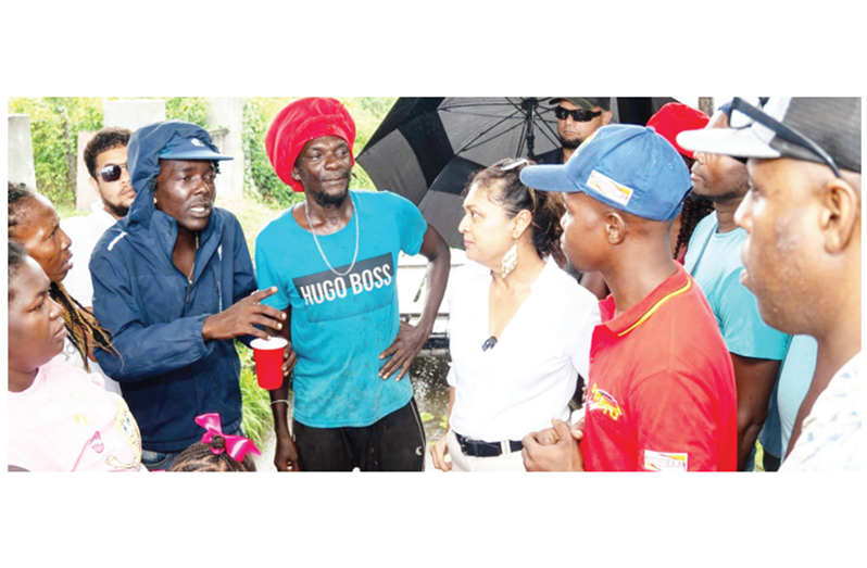 Minister of Local Government and Regional Development, Priya Manickchand, on Friday visited Bare Root on the East
Coast of Demerara to listen to the concerns of residents and identify a suitable location for the construction of a new
community centre. The village has never had such a facility and once established, it is expected to serve as a hub for
skills training, educational programmes, recreational activities, community meetings, and youth development initiatives.
Establishing this space is part of the ministry’s broader vision to strengthen social cohesion and support communitydriven development across the country (Photo: Ministry of Local Government and Regional Development/Facebook)