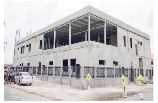 The Campbellville Polyclinic which is being constructed at a cost of $831
million is taking shape. When complete, the modern facility will replace the
old health centre (Photo: President Irfaan Ali/Facebook)