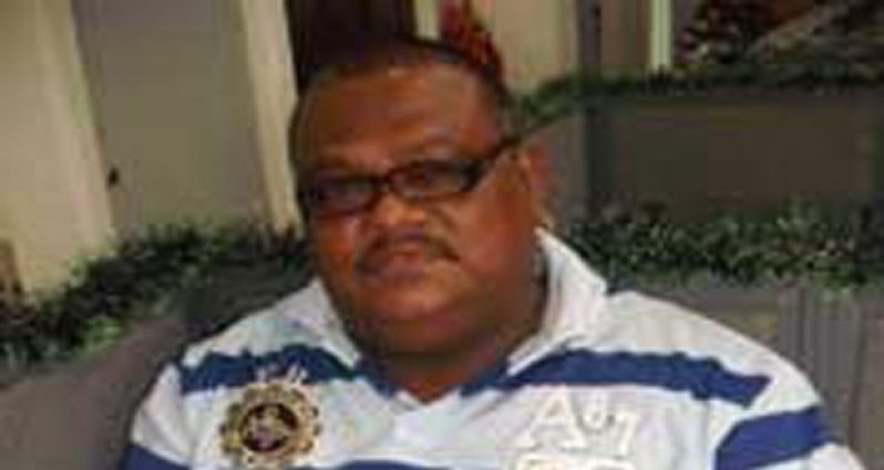 Dereck Ramcharitar