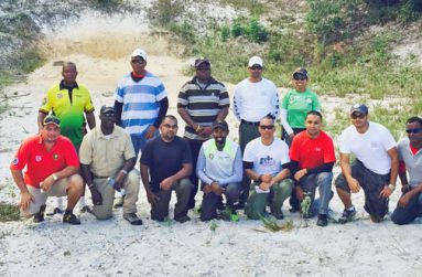 All the Smallbore participants in last Sunday’s meet strike a pose.