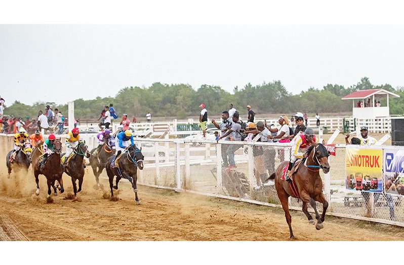 Spankurst leaving Easy Time, Bossalina and Stolen Money in the dust