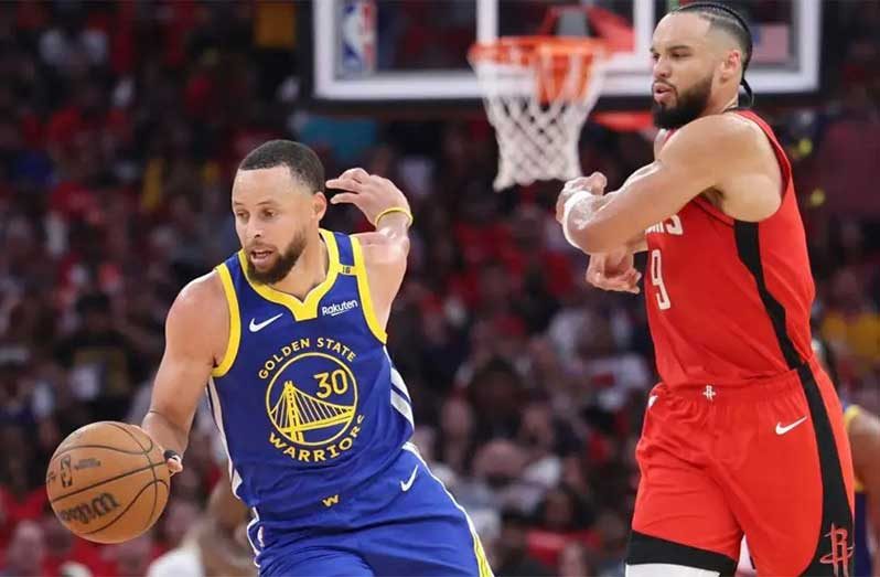 Stephen Curry (left) is a four-time NBA champion