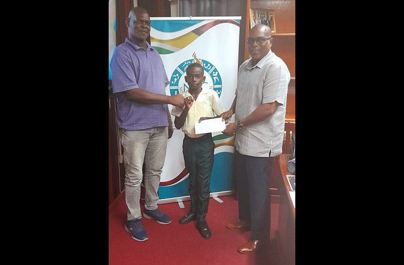 Support for National youth boxer Britton officially kicks in - Guyana ...