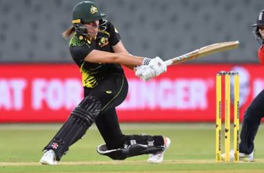Tahila McGrath blasted an unbeaten 91 from 49 balls