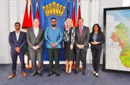 President Dr. Irfaan Ali with the visiting delegation led by United States Ambassador to Guyana, Nicole Theriot and included Blumberg Grain’s Chief Executive Officer, Mr. Phillip Blumberg, and Senior Vice President, Mr. Jeff Speaks and other officials