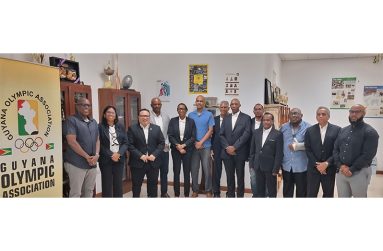 Officials of the GCB and GOA following their meeting