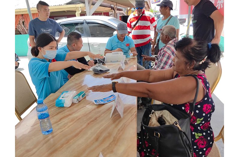 Some 100 residents were treated by the 18th Chinese Medical Brigade