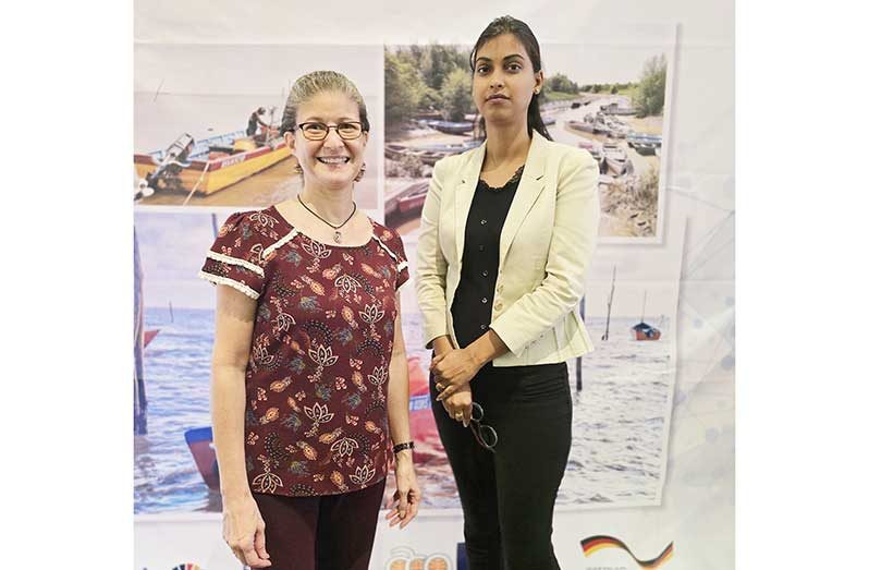 (L to R) Lara Ferreira of Trinidad and Gaushimi Poeran of Suriname