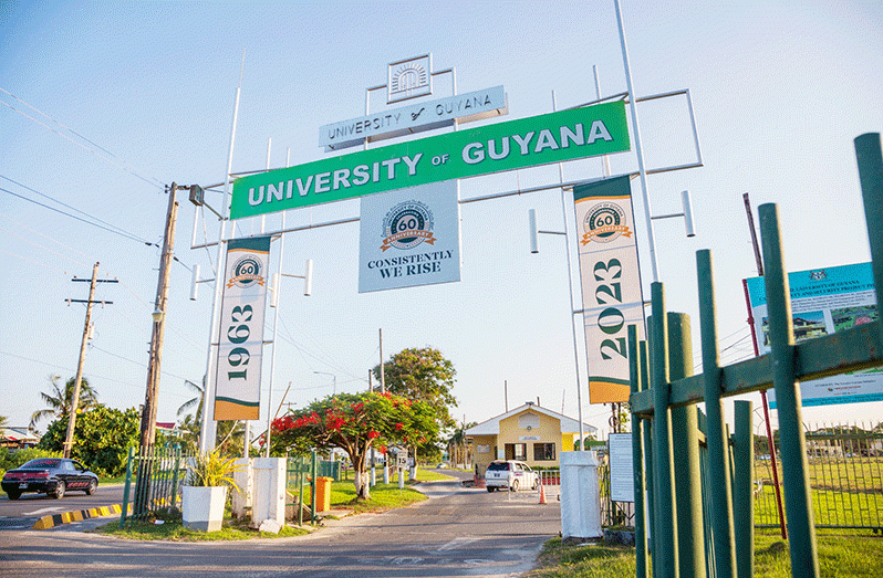 The entrance to UG’s Turkeyen campus