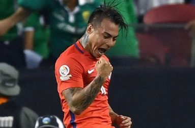 Eduardo Vargas scored four of Chile’s seven goals against Mexico.( AFP photo)