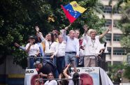 Opposition leader, Maria Corina Machado and opposition candidate, Edmundo Gonzalez, wave as they address supporters after election results awarded Venezuela's President, Nicolas Maduro, with a third term, in Caracas, Venezuela July 30, 2024 (REUTERS/Gaby Oraa/File Photo)