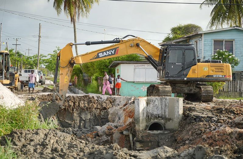 New infrastructural projects have transformed the country’s landscape, especially along the coastland, where new road linkages are not only complementing the development of new housing schemes, but also opening new lands and making travel easier for commuters (Office of the President photos)