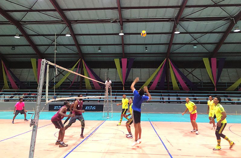 VenGuy and Castrol Strikers in action