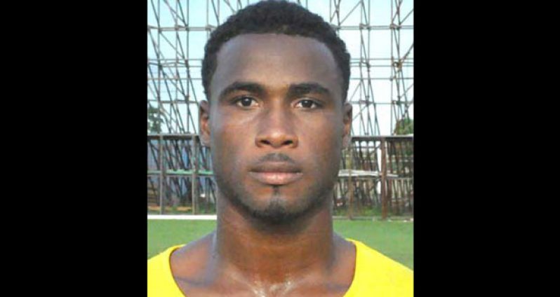 Assistant coach Vurlon Mills.