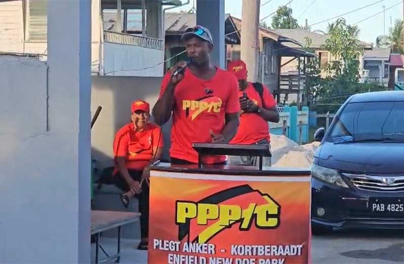 Former AFC parliamentarian, Reynard Ward addressing the residents of Sisters Village, East Bank Berbice.