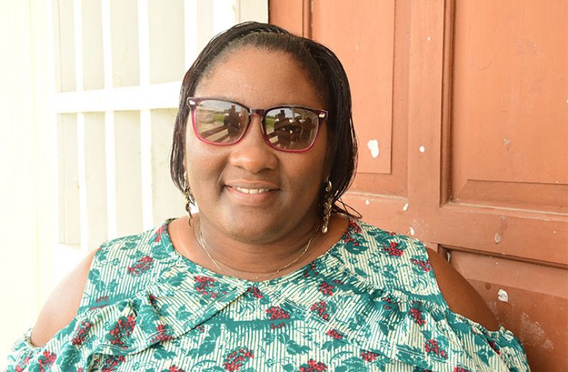 GECOM PRO Yolanda Warde
