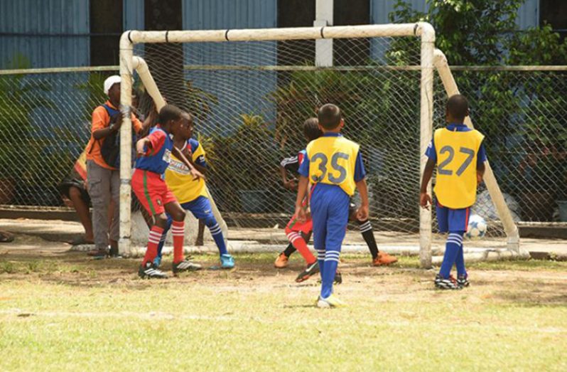 Part of the action during the COURTS Pee Wee football tournament