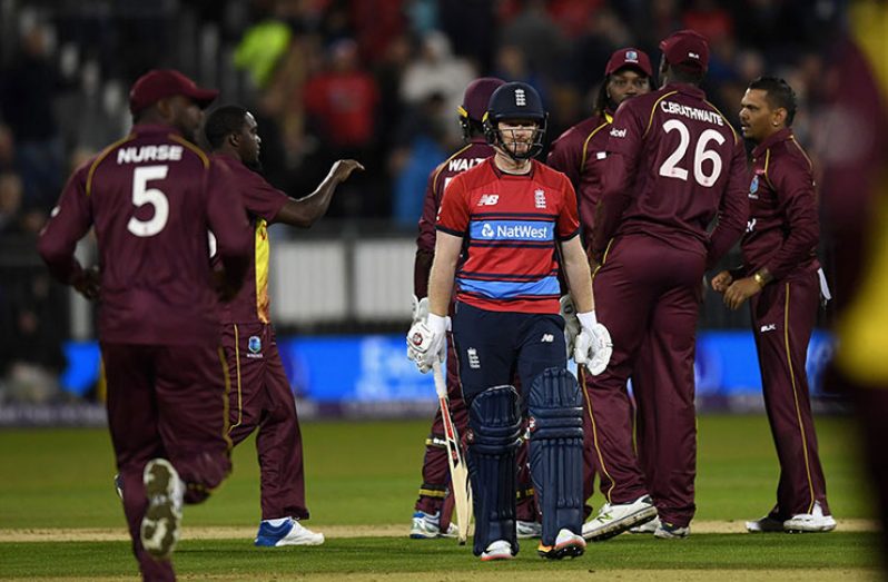 Eoin Morgan picked up another low score after being dismissed by Sunil Narine
