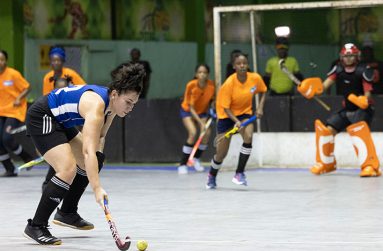 Gabriella Xavier (GCC) about to take a shot on goal against Saints