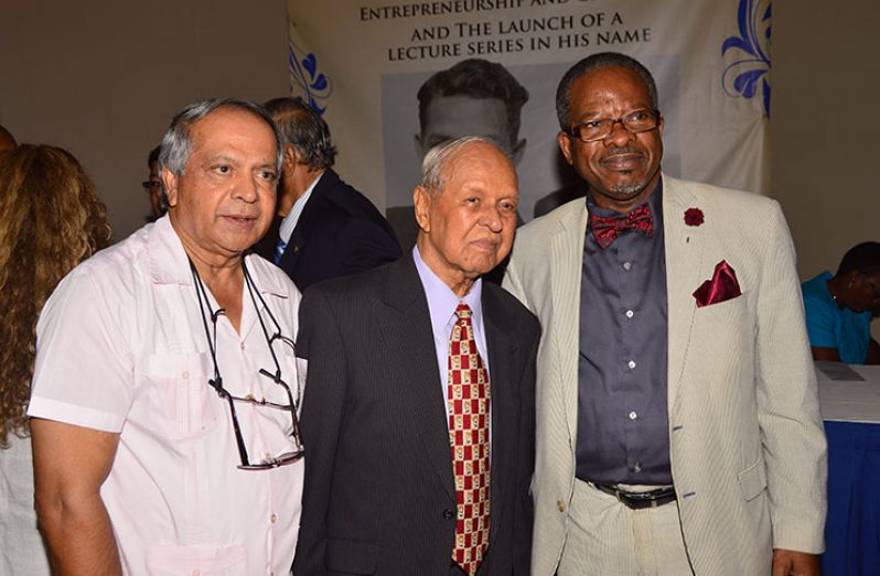 Dr. Yesu Persaud is flanked for a memorable photograph by Professor of Physiology, School of Forensic and Applied Science Jaipaul Singh and Vice-Chancellor and Principal of UG, Professor Ivelaw Griffith (Adrian Narine photo)