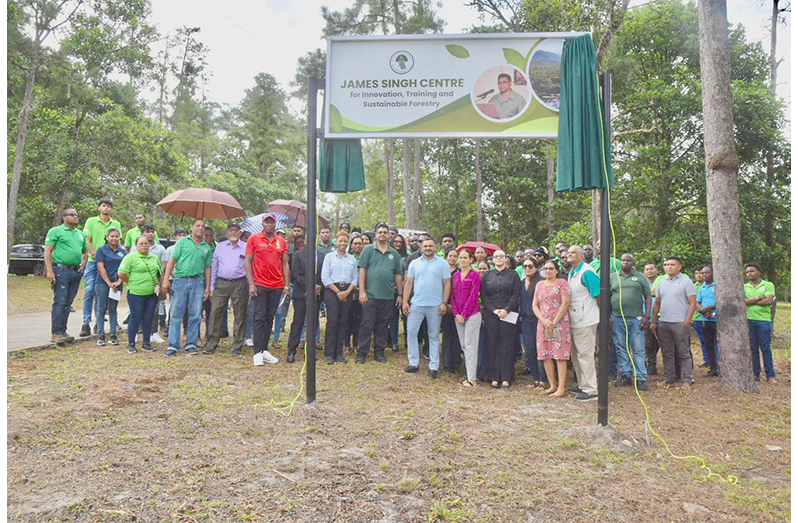 Minister of Natural Resources, Vickram Bharrat, Major General (ret’d) Joe Singh, other members of the Singh family, GFC staff and other officials (Sachin Persaud photo)