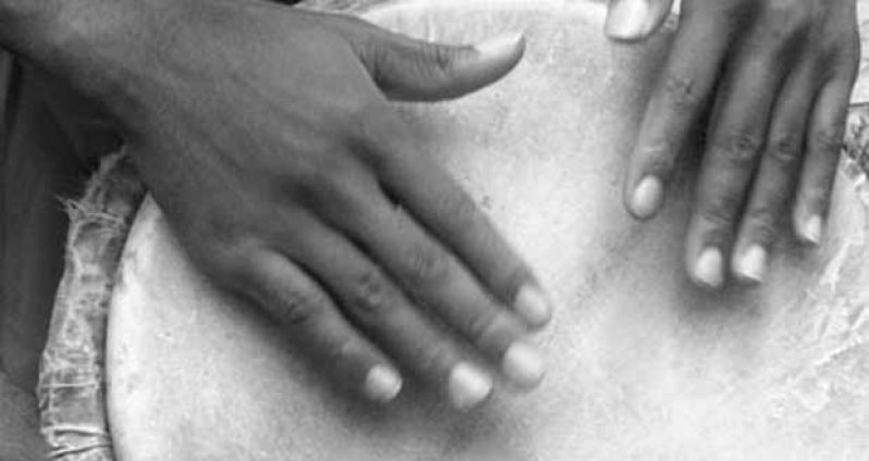 african-drum-hands