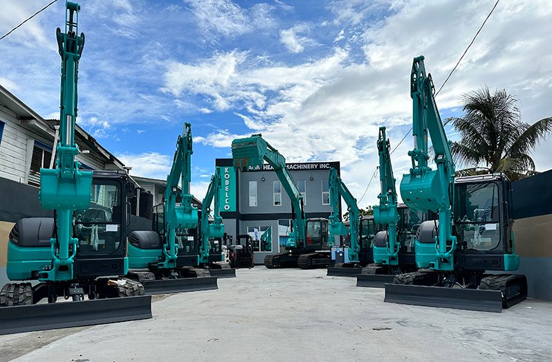 The first shipment of the SK 55 model excavators from Kobelco