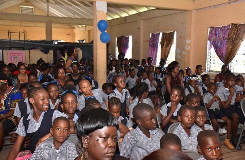 A section of the audience of students of the Ann's Grove Primary School.