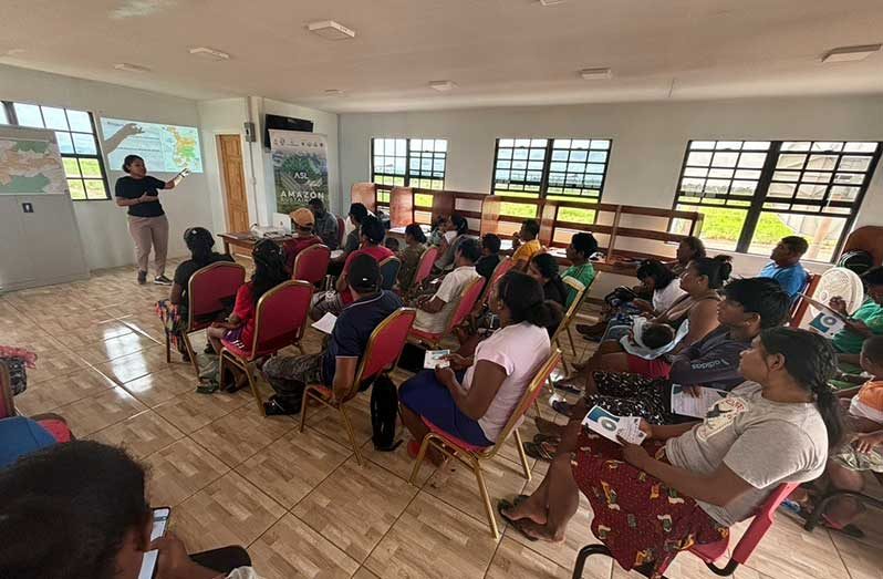 Consultations at one of the project sites (EPA photo)