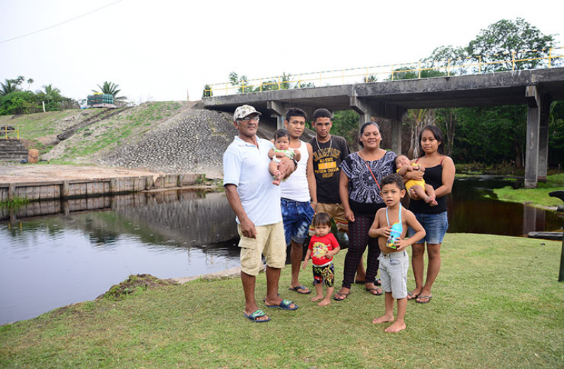 Residents of the community of Bamia
hercules Chairman, Bamia-Amelia's Ward Forestry and Farming Co-op Society, Michael Hercules