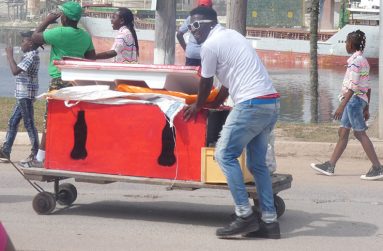 beverage-seller-two
