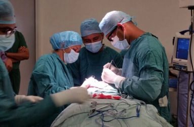 Dr Amarnauth Dukhi before starting a surgery