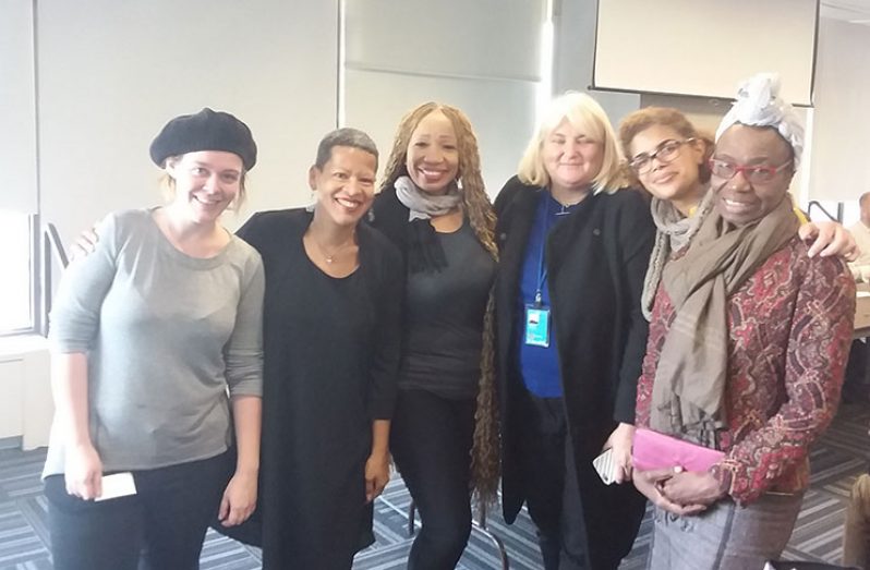 From left, Sheila Katzman, Claudia Vidal, Rebecca Myles, Yvonne O Neal and another journalist