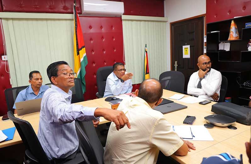 Agriculture Minister, Zulfikar Mustapha, engaged cane farmers in Region Three on the future of sugarcane cultivation as major infrastructural development projects continue to advance across Region Three